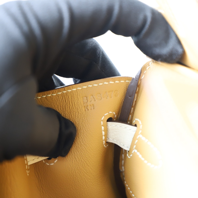 4B Biscuit and nata swift birkin 25cm with gold hardware