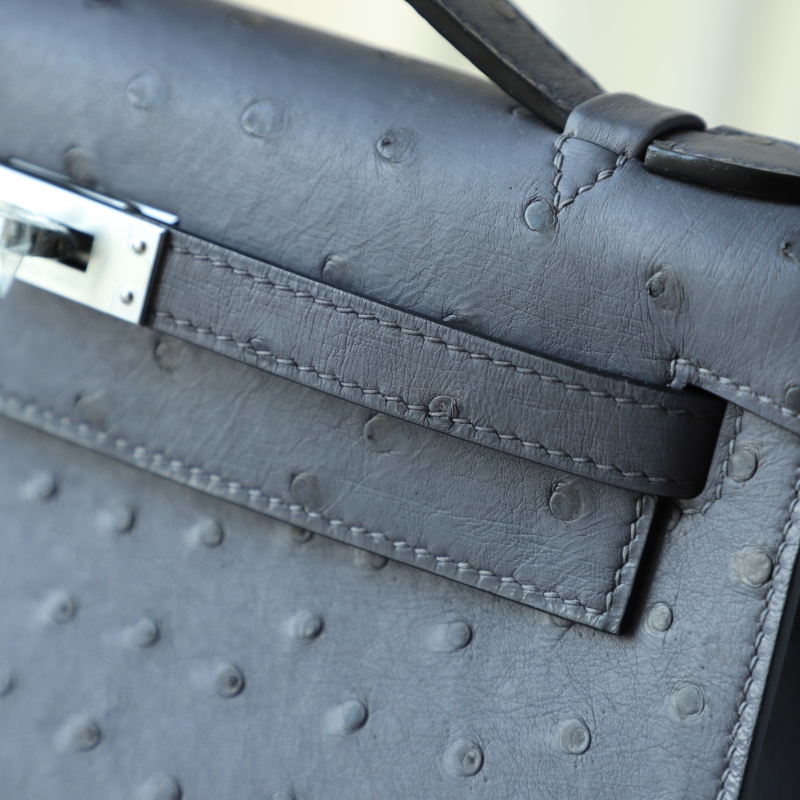 82 Agate Gris ostrich kelly pochette with phw
