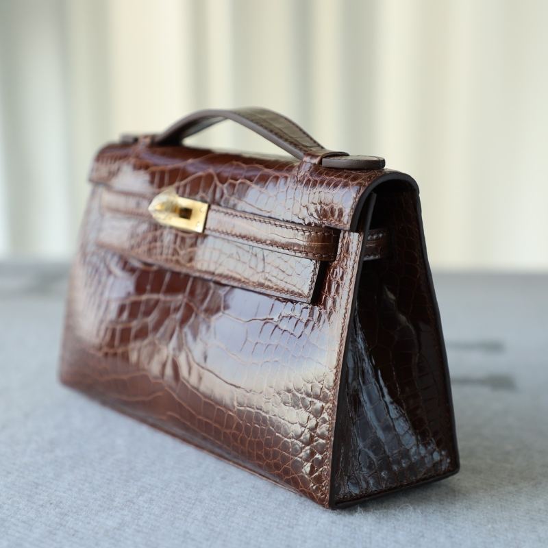 28 CarameI shiny alligator crocodile kelly pochette ghw