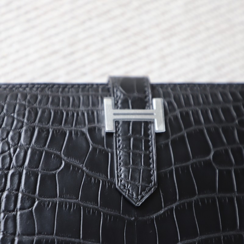  Compact bearn Black Matt alligator PHW