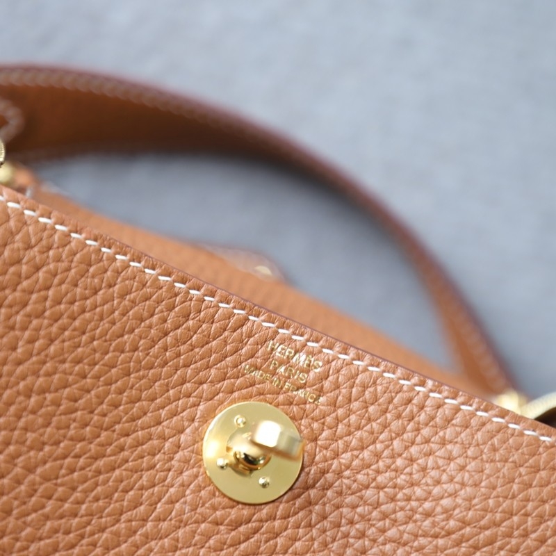  C37 GOLD clemence lindy mini with ghw