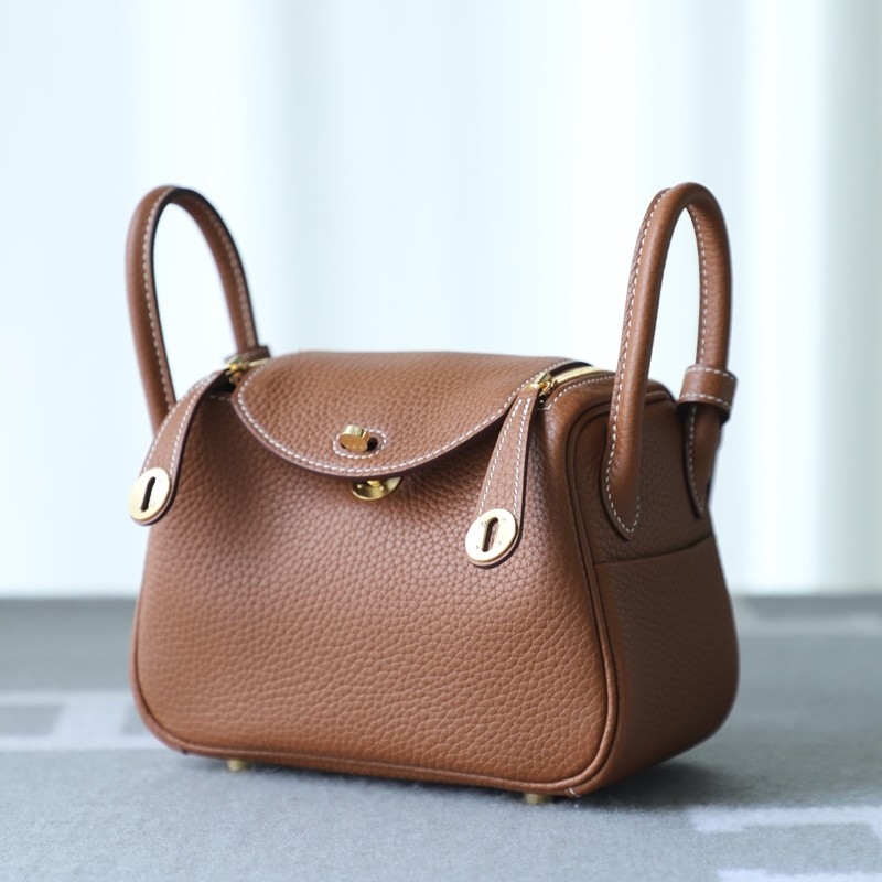  C37 GOLD clemence lindy mini with ghw