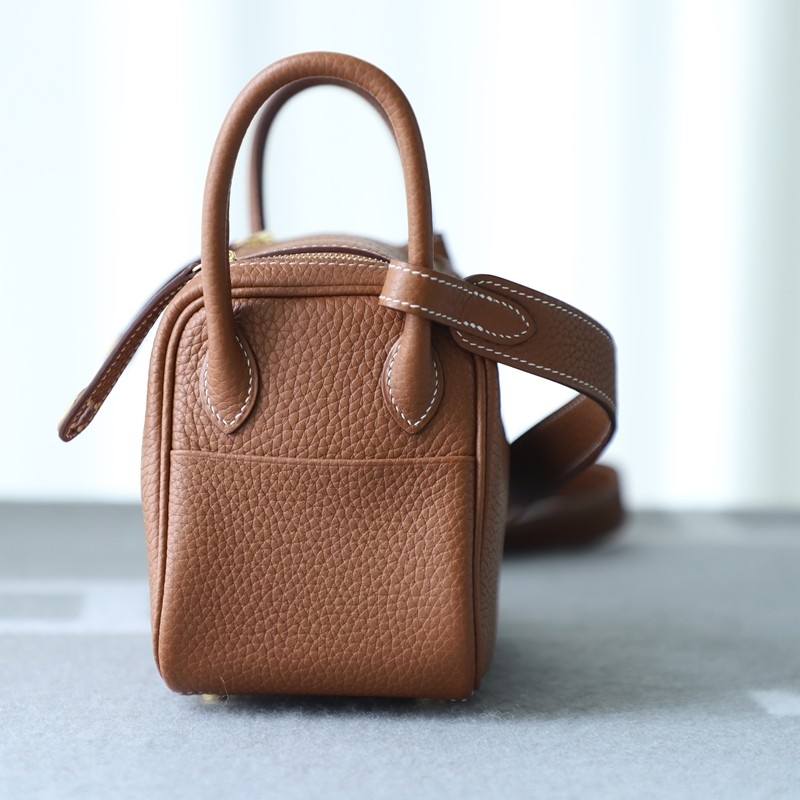 C37 GOLD clemence lindy mini with ghw