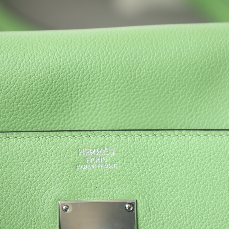 3i vert criquet  Kelly Messenger Evercolor With Phw