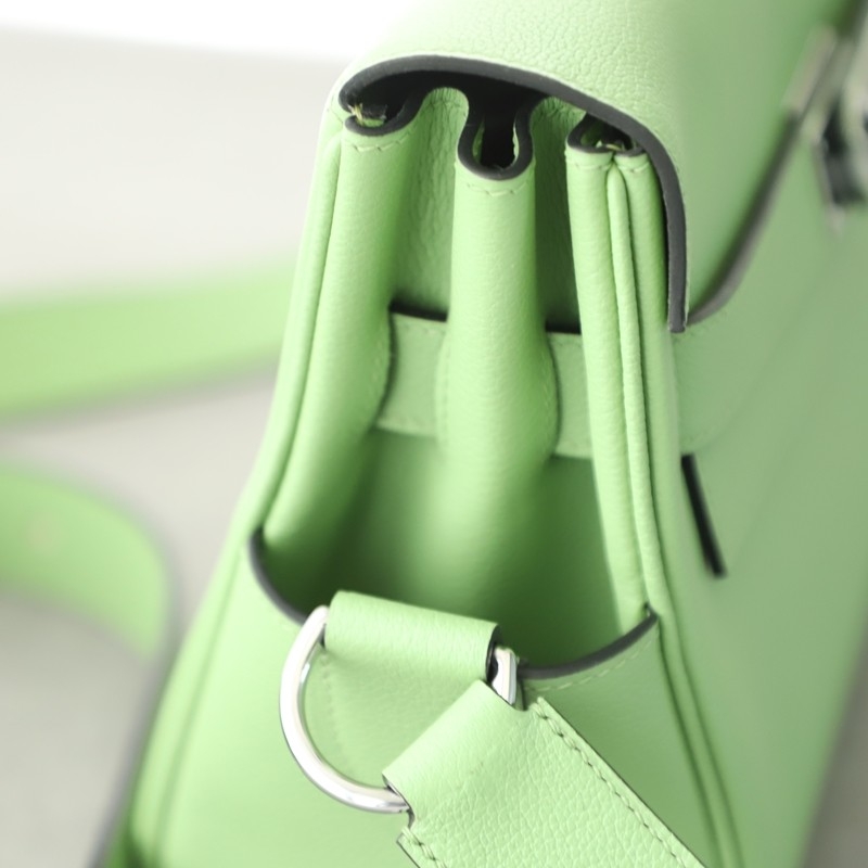3i vert criquet  Kelly Messenger Evercolor With Phw