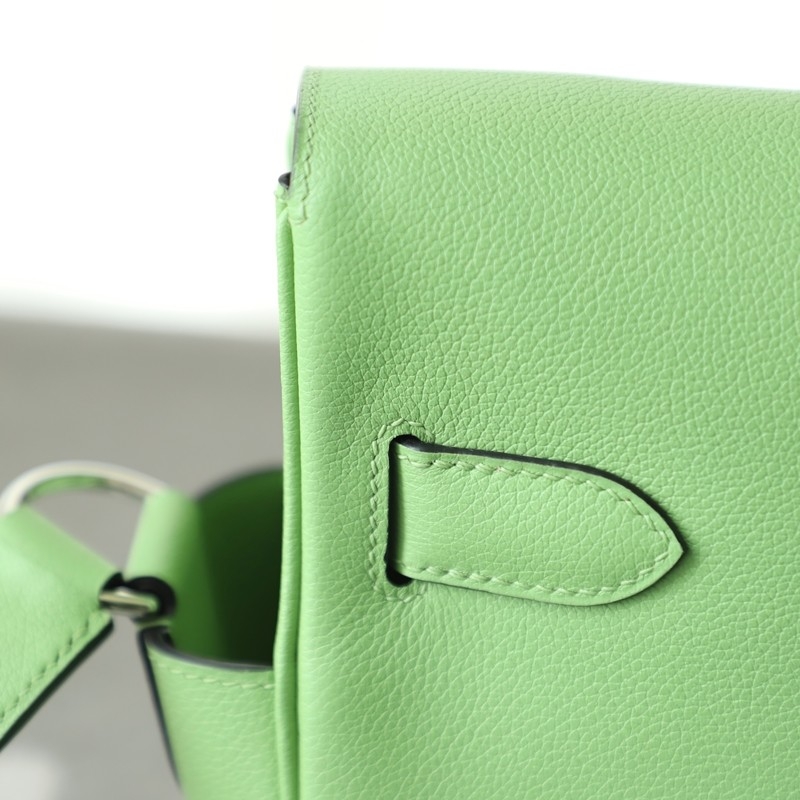 3i vert criquet  Kelly Messenger Evercolor With Phw
