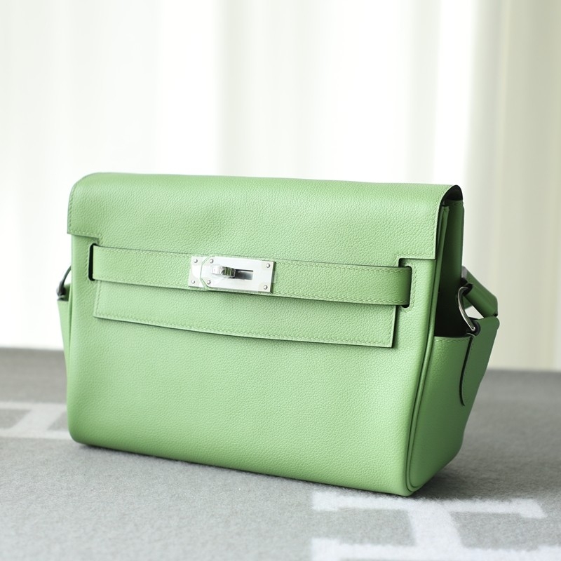 3i vert criquet  Kelly Messenger Evercolor With Phw