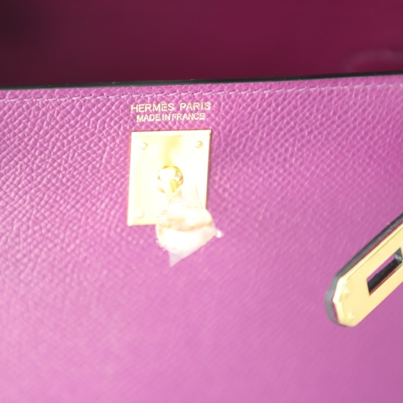 P9 Anemone epsom mini kelly II with GHW