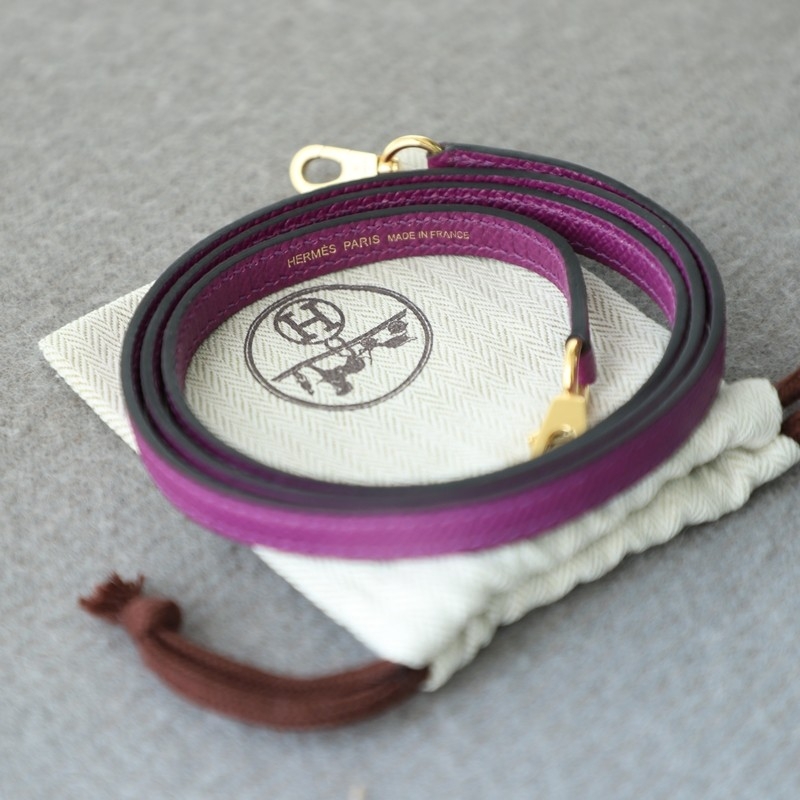 P9 Anemone epsom mini kelly II with GHW