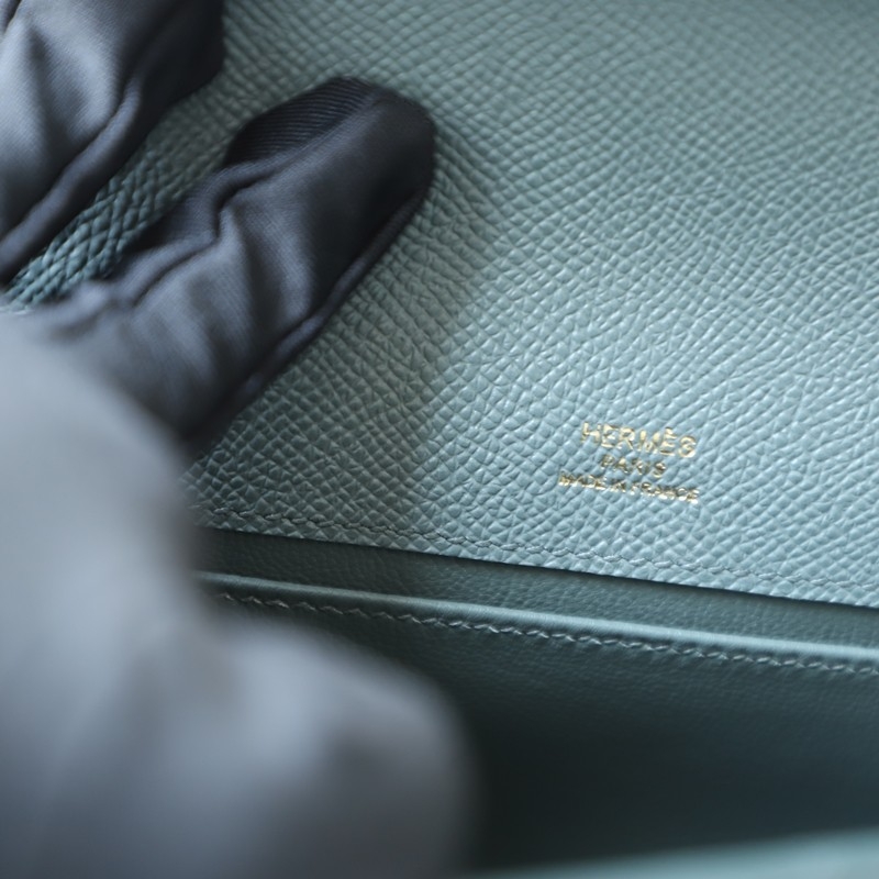C63 vert amande epsom kelly Pochette ghw