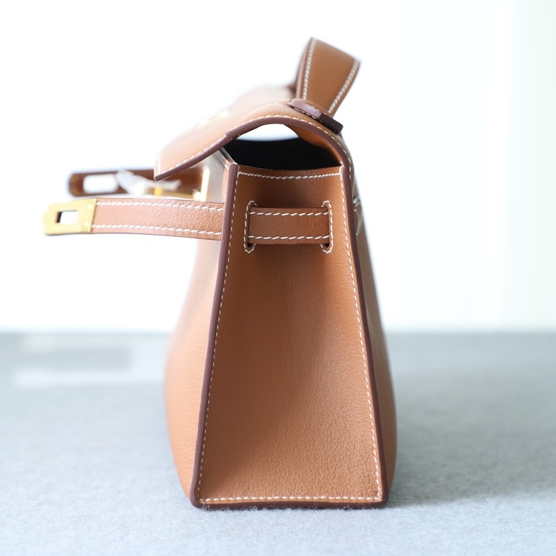 C37 GOLD swift kelly pochette with Ghw