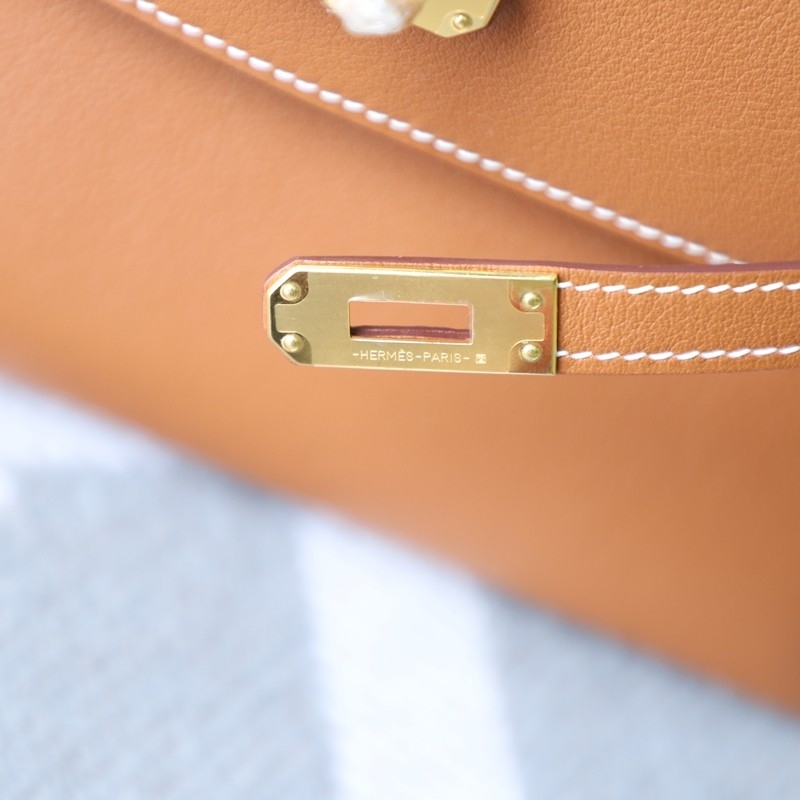 C37 GOLD swift kelly pochette with Ghw