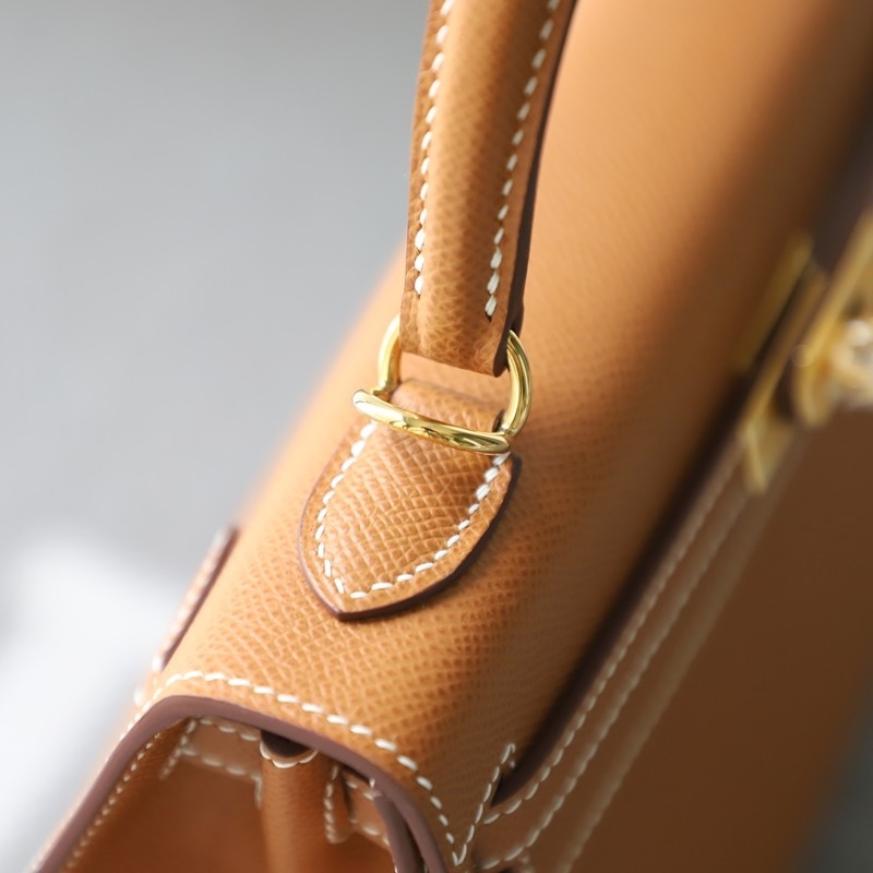  C37 GOLD epsom kelly 25 sellier with ghw