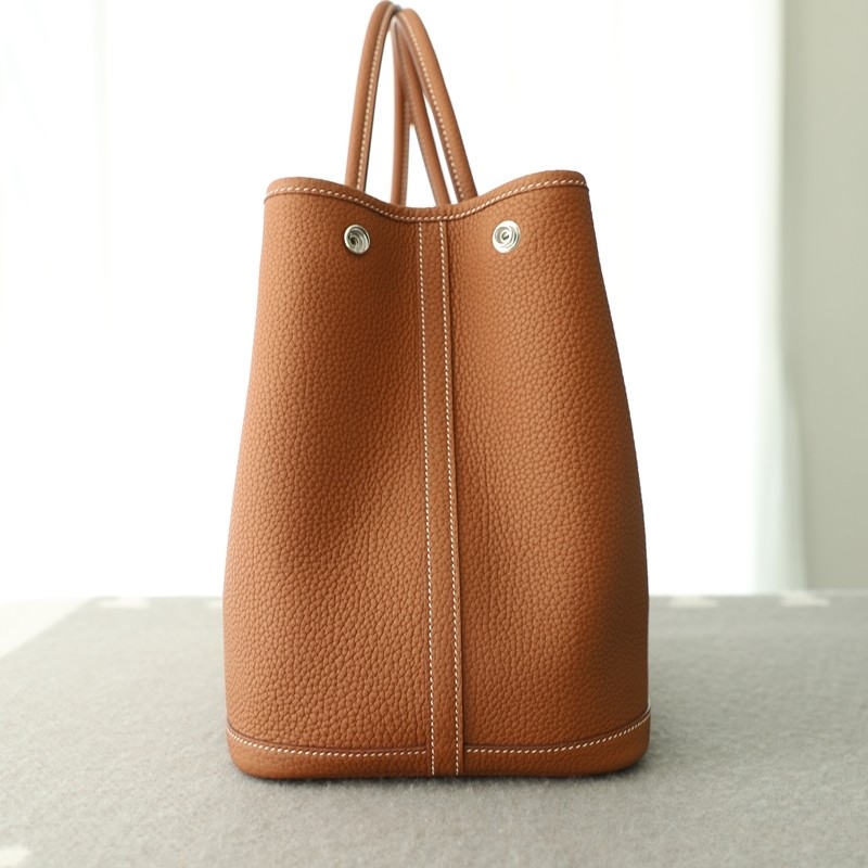 37 Gold Negonda Garden Party 36 With Phw