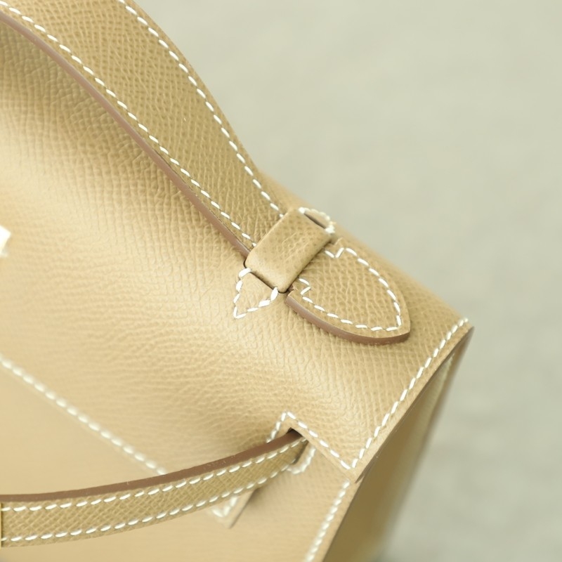  ck18 etoupe epsom kelly pochette with ghw