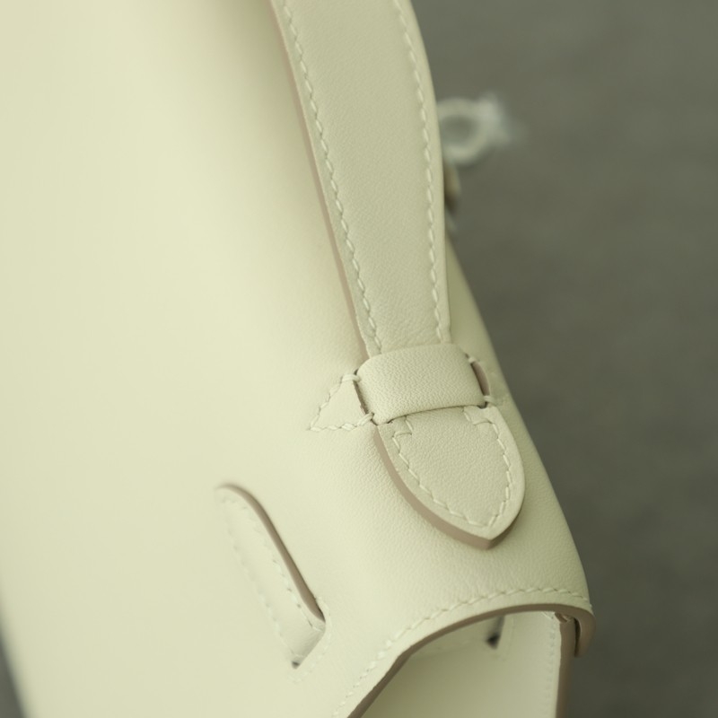 C10 Craie swift kelly pochette with phw