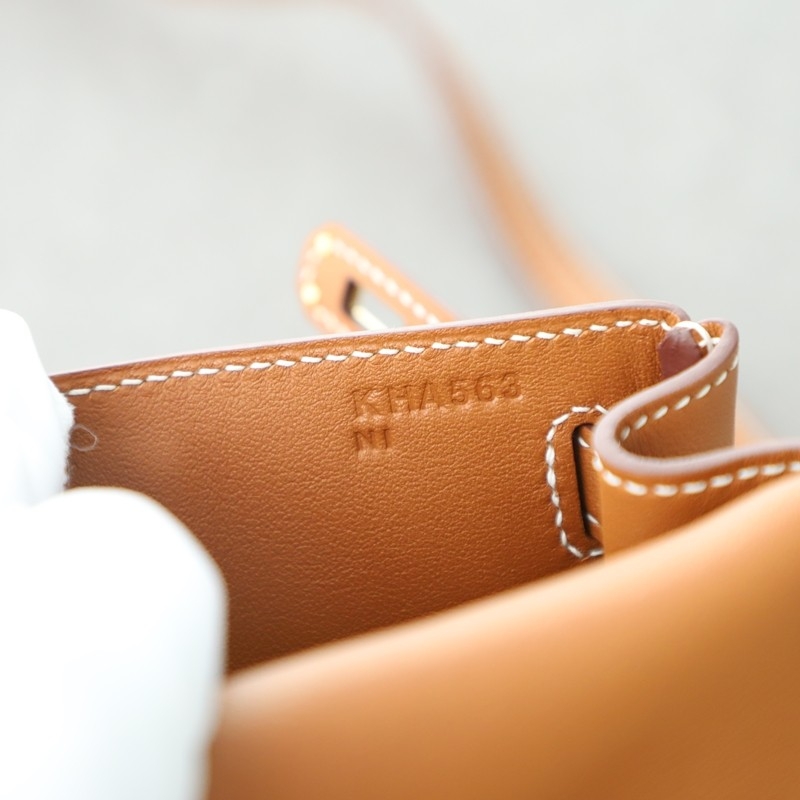 C37 GOLD swift kelly jump with ghw