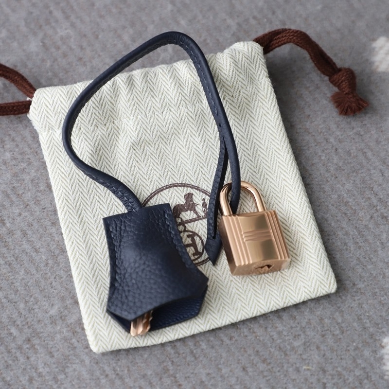 2Z blue nuit Togo birkin 30 with Rose GHW