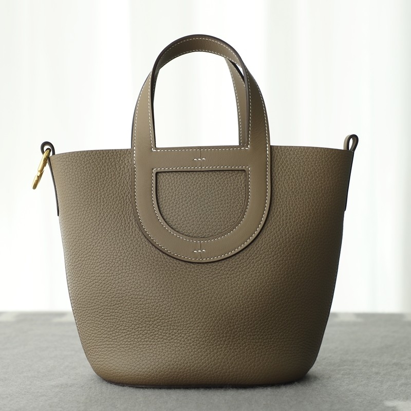 CK18 etoupe clemence Hermès in the loop 18 with ghw