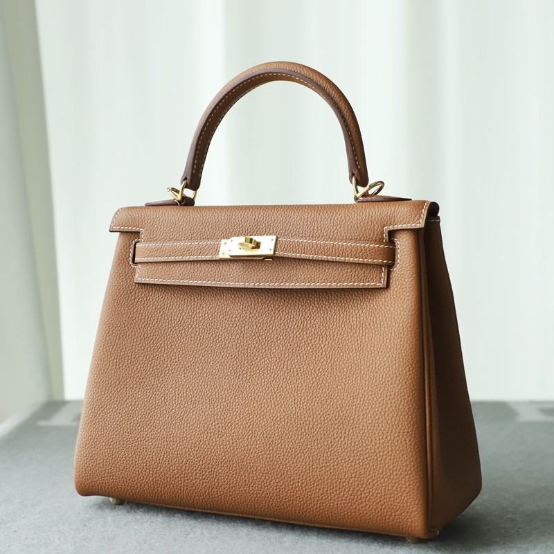 C37 GOLD togo kelly 25 retourne with ghw