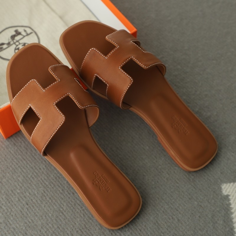 Barenia Sandal
