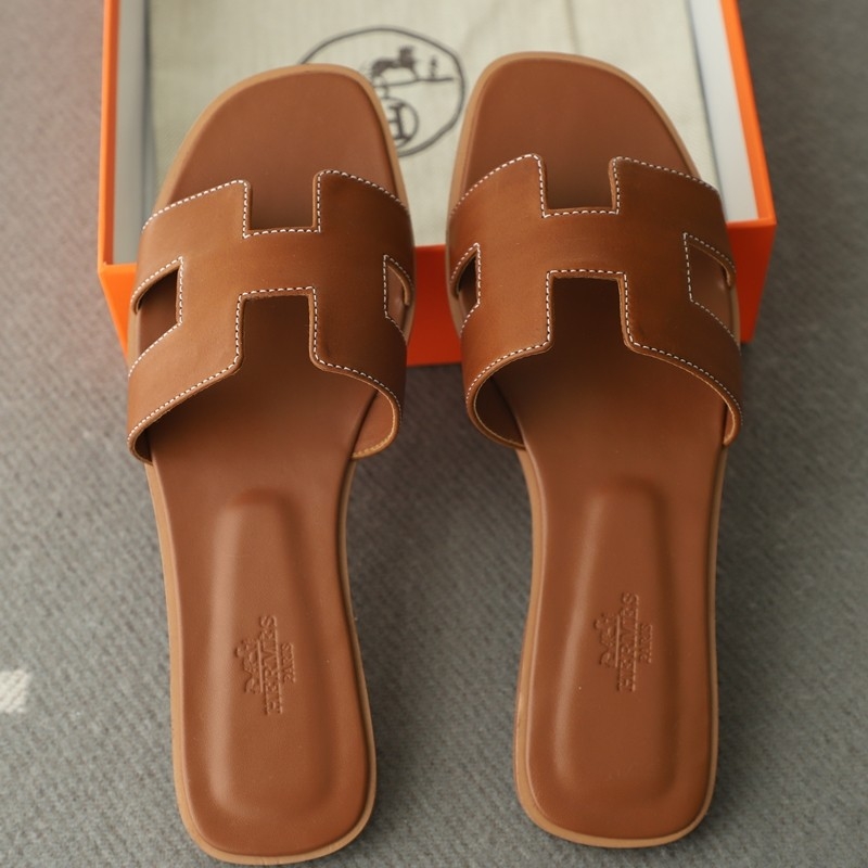 Barenia Sandal