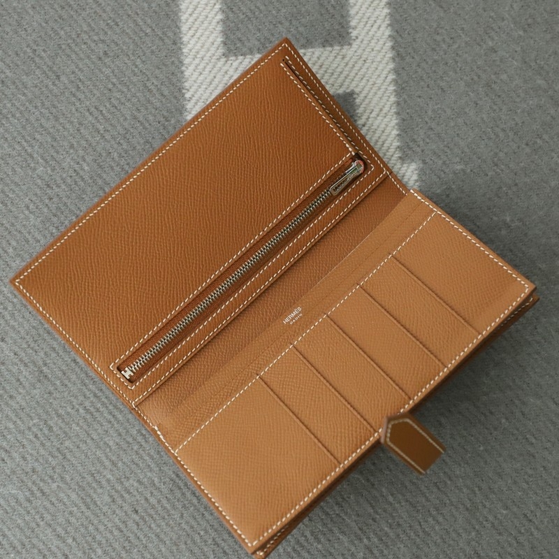 c37 gold epsom bearn wallet PHW