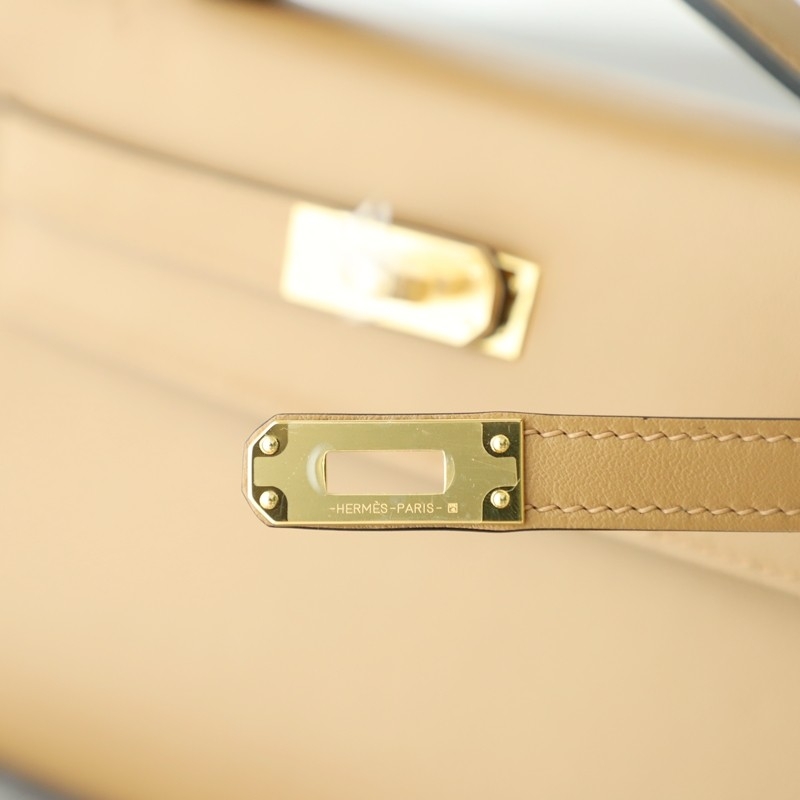 0M Chai swift kelly pochette with phw