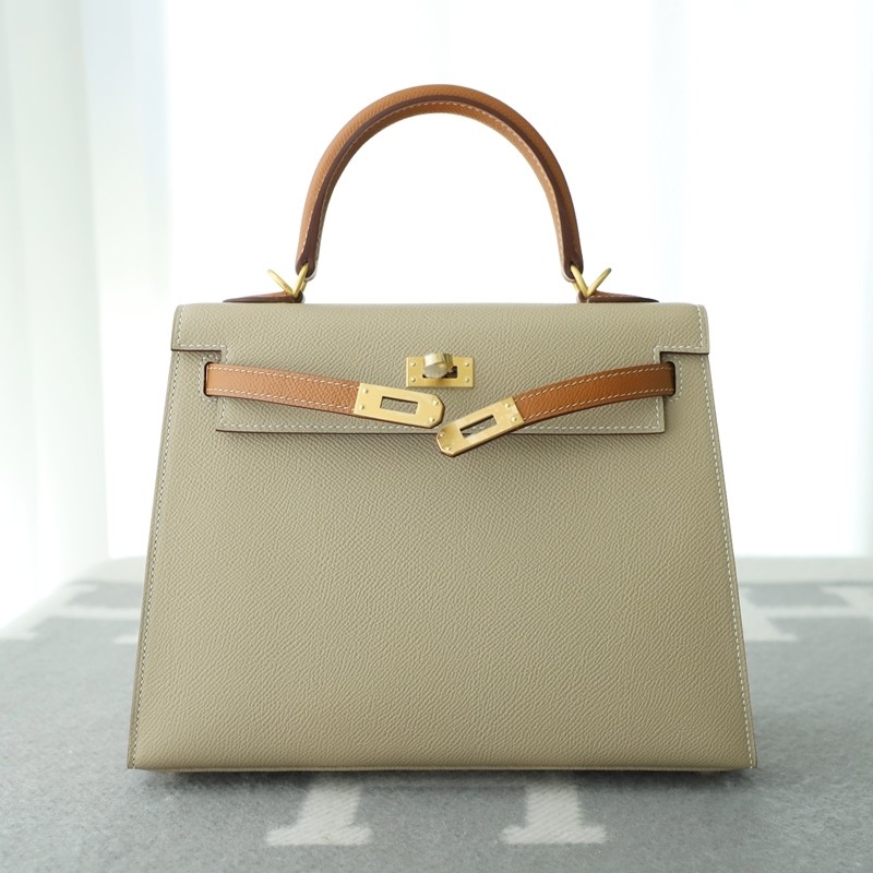 S2 Trench & C37 Gold Epsom Kelly25 GHW