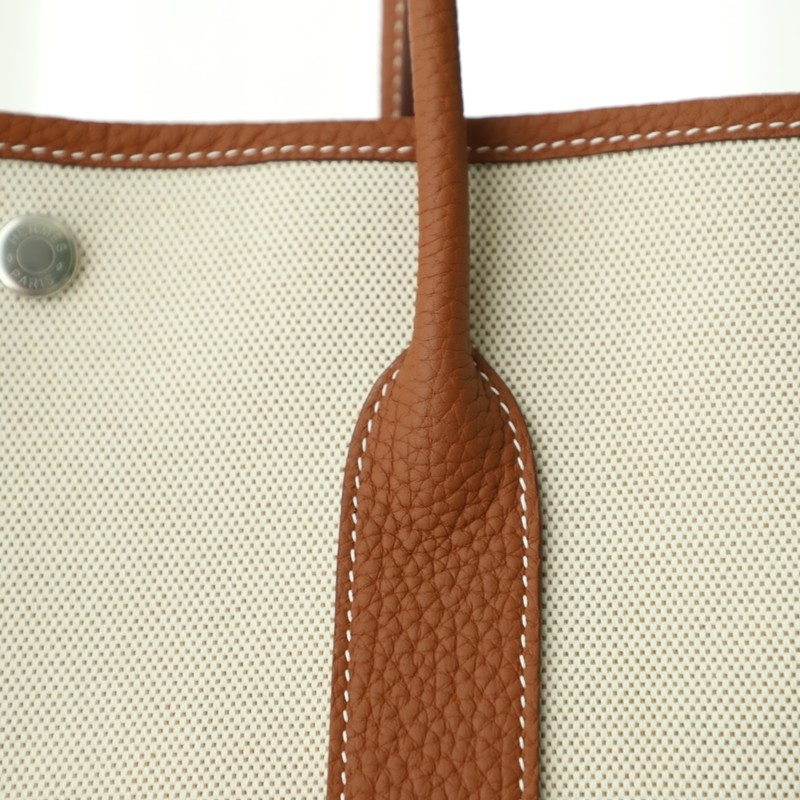 C37 Gold Negonda & Canvas Garden Party 36 With Phw