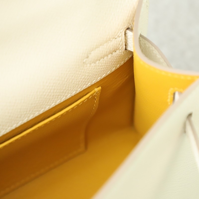 C10 Craie epsom and 9D Jaune Amber interior kelly pochette with ghw