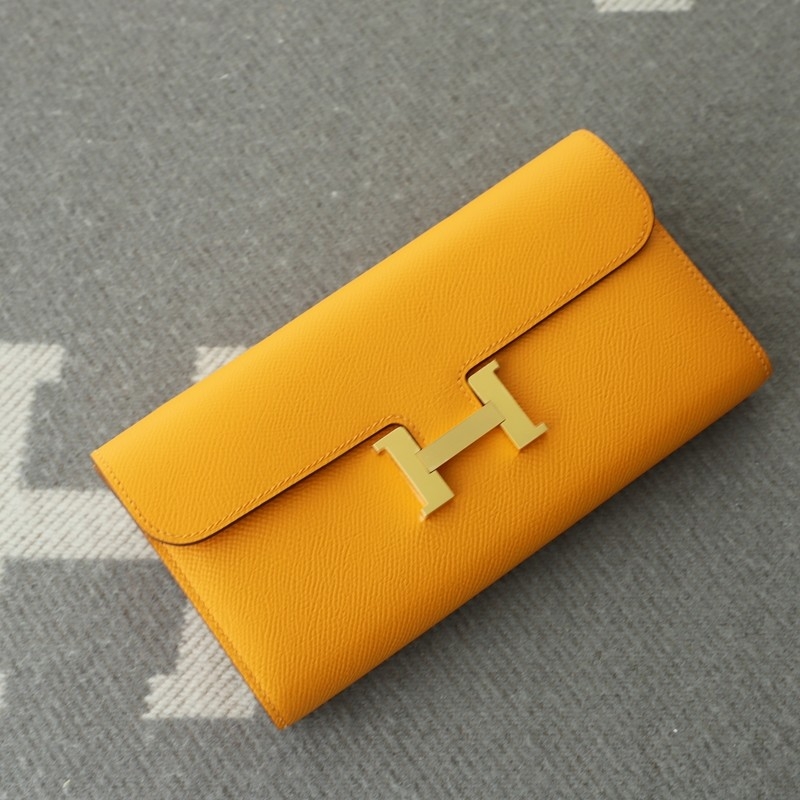9V Jaune D or Epsom Constance Wallet With Ghw