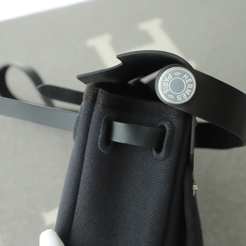 HERMÈS Herbag Zip Mini 20 Nior (CK89) Palladium hardware