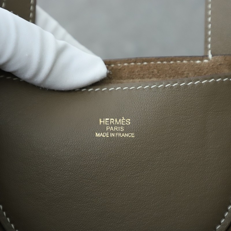 Hermès In the Loop etoupe clemence with GHW