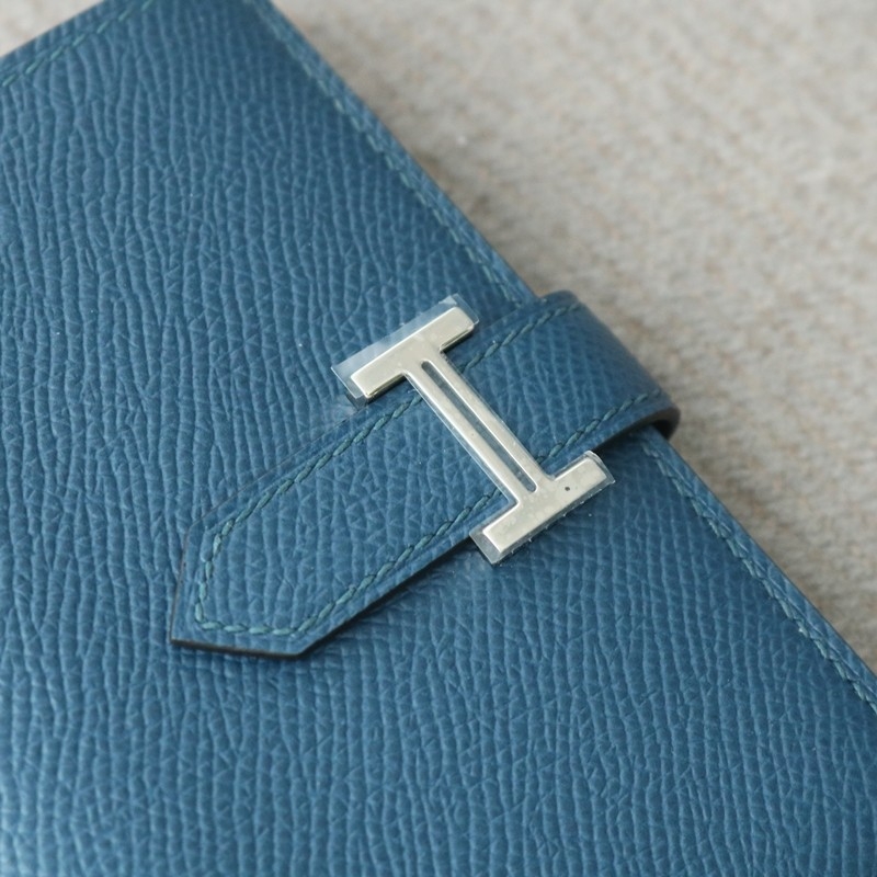 S4 Blue deep epsom compact bearn with phw