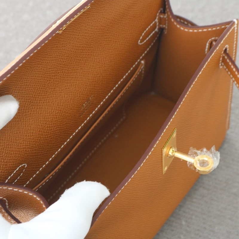 C37 GOLD epsom kelly pochette with ghw