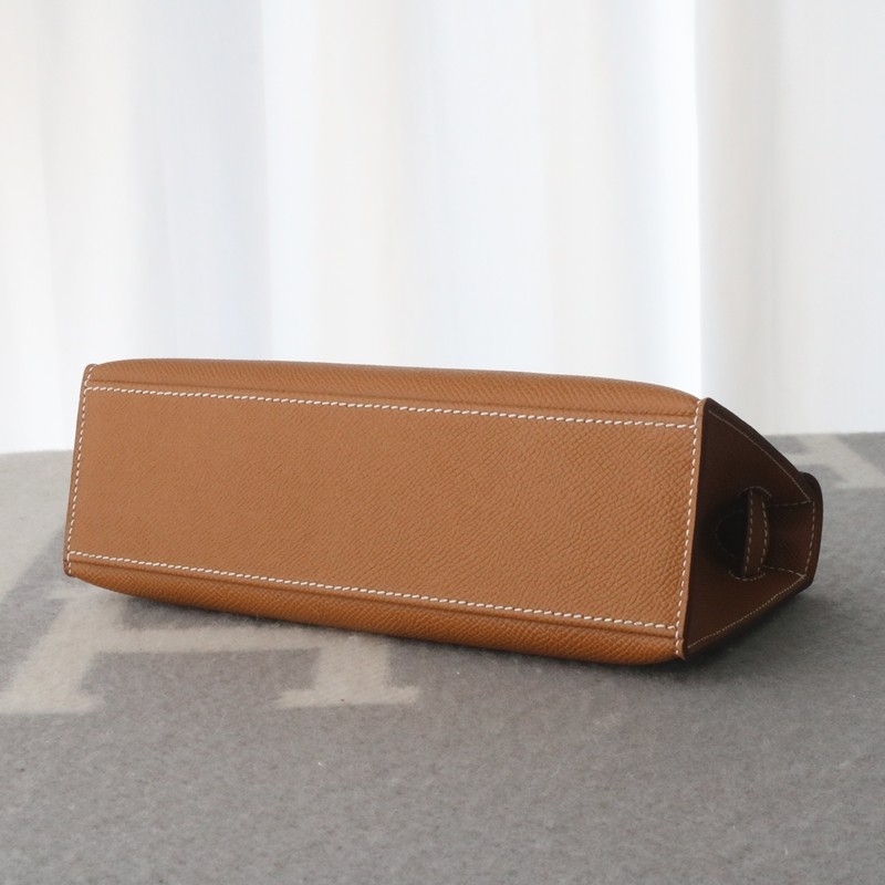C37 GOLD epsom kelly pochette with ghw