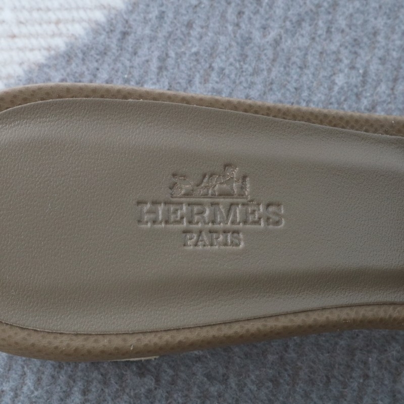 CK18 etoupe epsom oasis sandal size 39 with heel