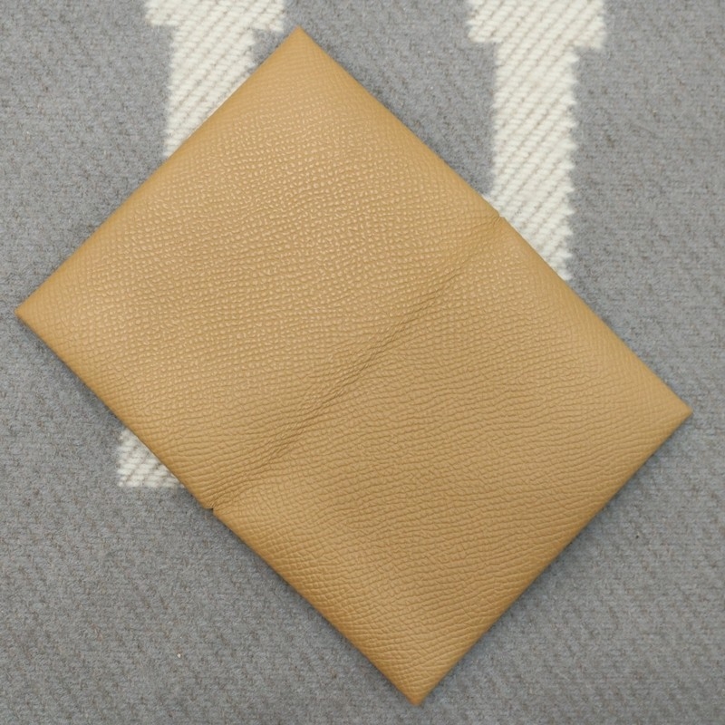 4B Biscuit Calvi Epsom With Phw