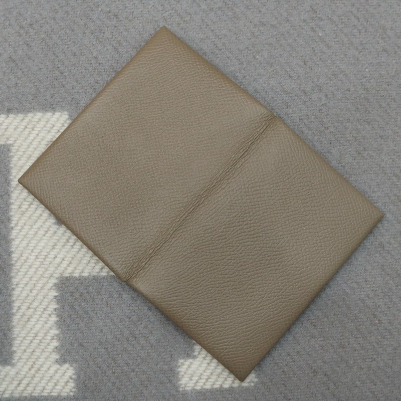 CK18 etoupe Calvi Epsom With Phw