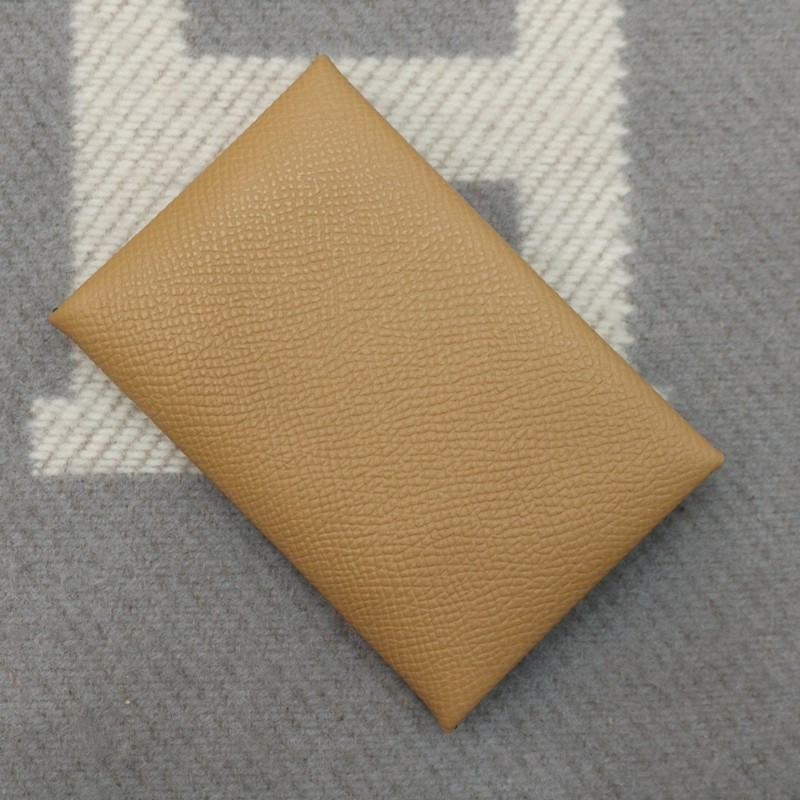 4B Biscuit Calvi Epsom With Phw