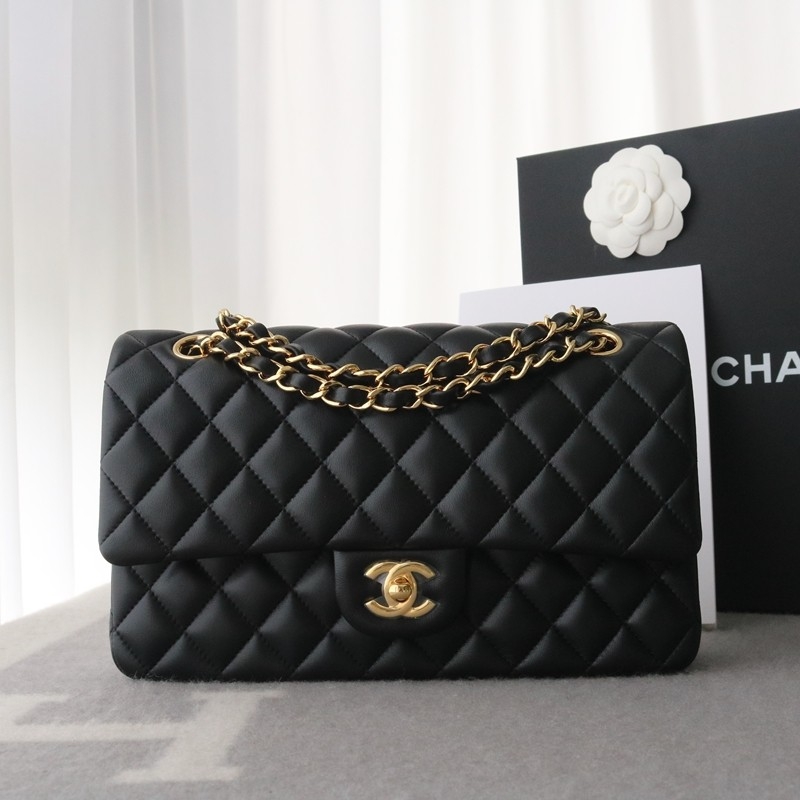 Chanel medium Classic Double Flap Bag Black Lambskin Gold Hardware Size:15.5*25.5*6.5cm