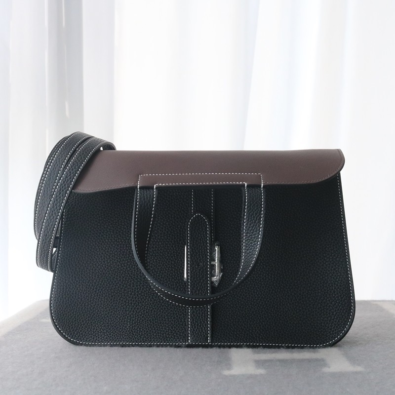 Nior clemence and Chocolate interior halzan 31 with phw