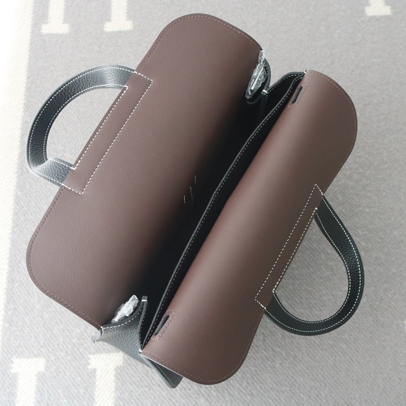 Nior clemence and Chocolate interior halzan 31 with phw