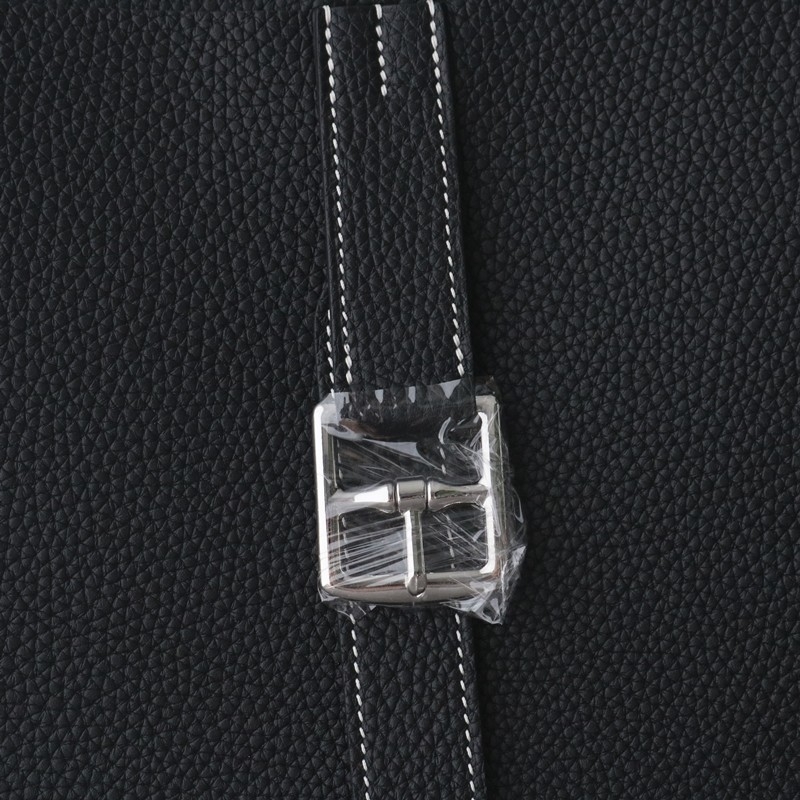 Nior clemence and Chocolate interior halzan 31 with phw