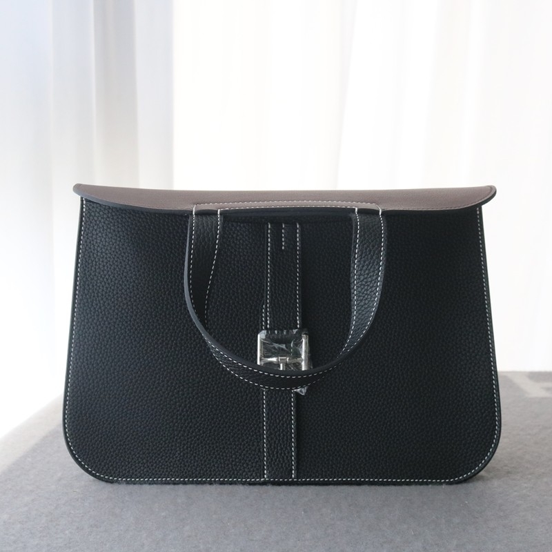 Nior clemence and Chocolate interior halzan 31 with phw