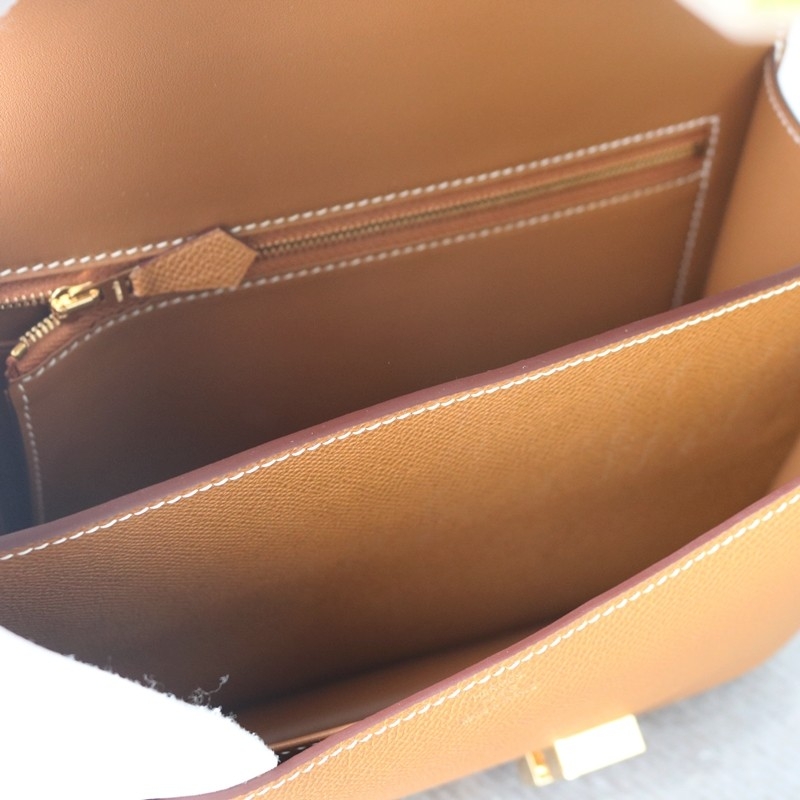 C37 GOLD epsom constance 24 with ghw