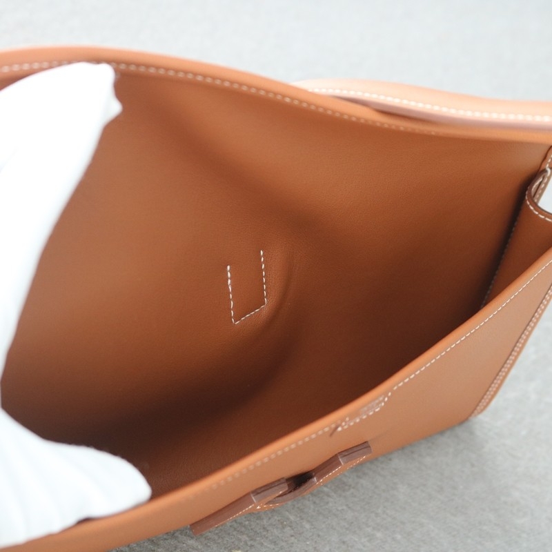 Jige Elan 29 Clutch in Swift Gold