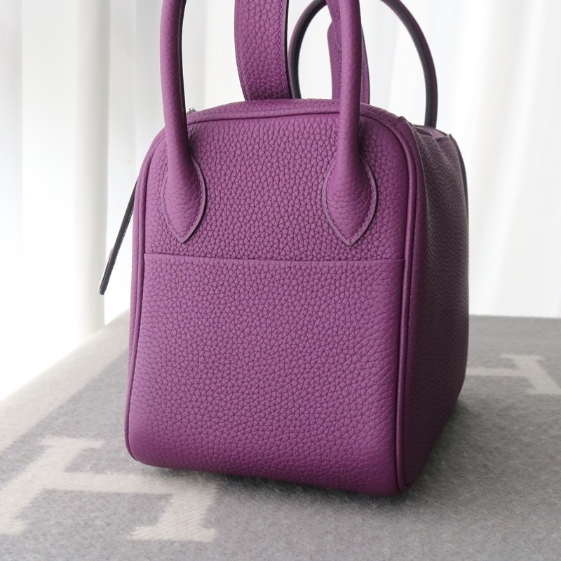 P9 Anemone clemence lindy 26 with phw
