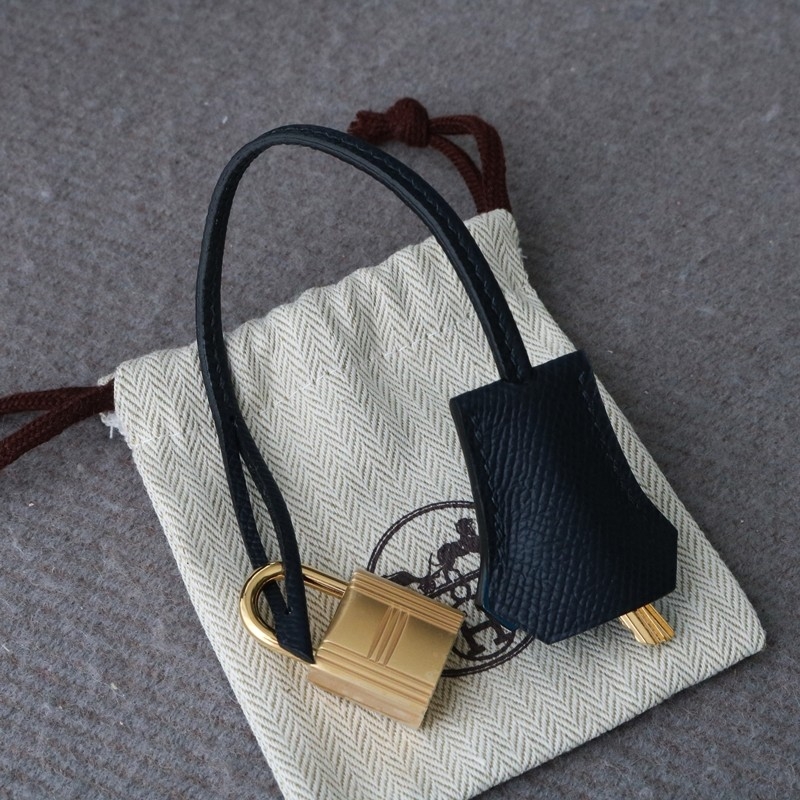 Birkin Sellier 30 Casaque Noir / Blue Indigo and Blue Frida interior Bag GHW